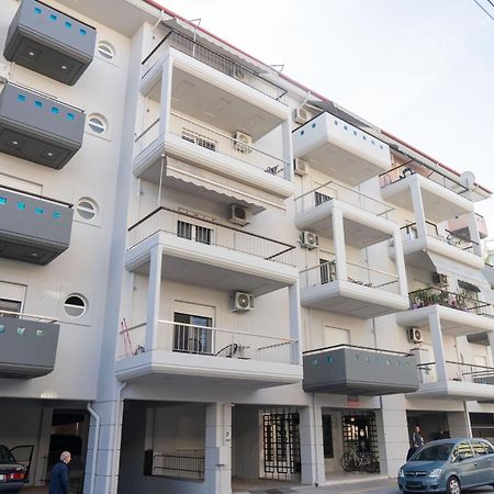 Ferienwohnung The Whole Packet Β3 Center With Parking Larissa Exterior foto